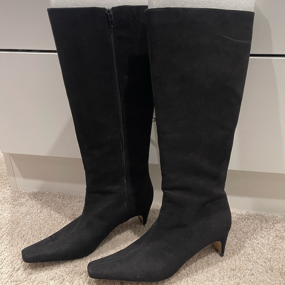 Elegant Black Knee-High Women's Boots